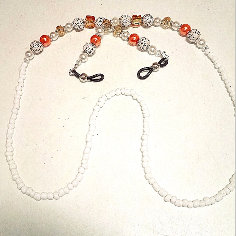 28" Handmade Peach & White Crystal & Glass Pearl Eyeglass Holder Lanyard - Picture 2 of 3
